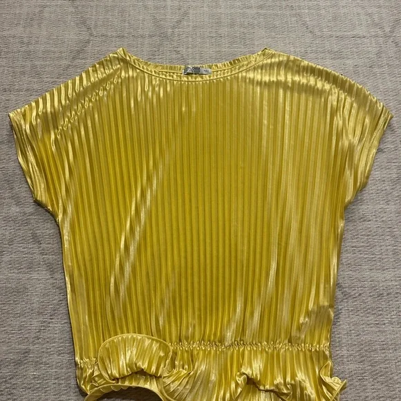 Zara Sunny Yellow Satin Shirt - Picture 3 of 4